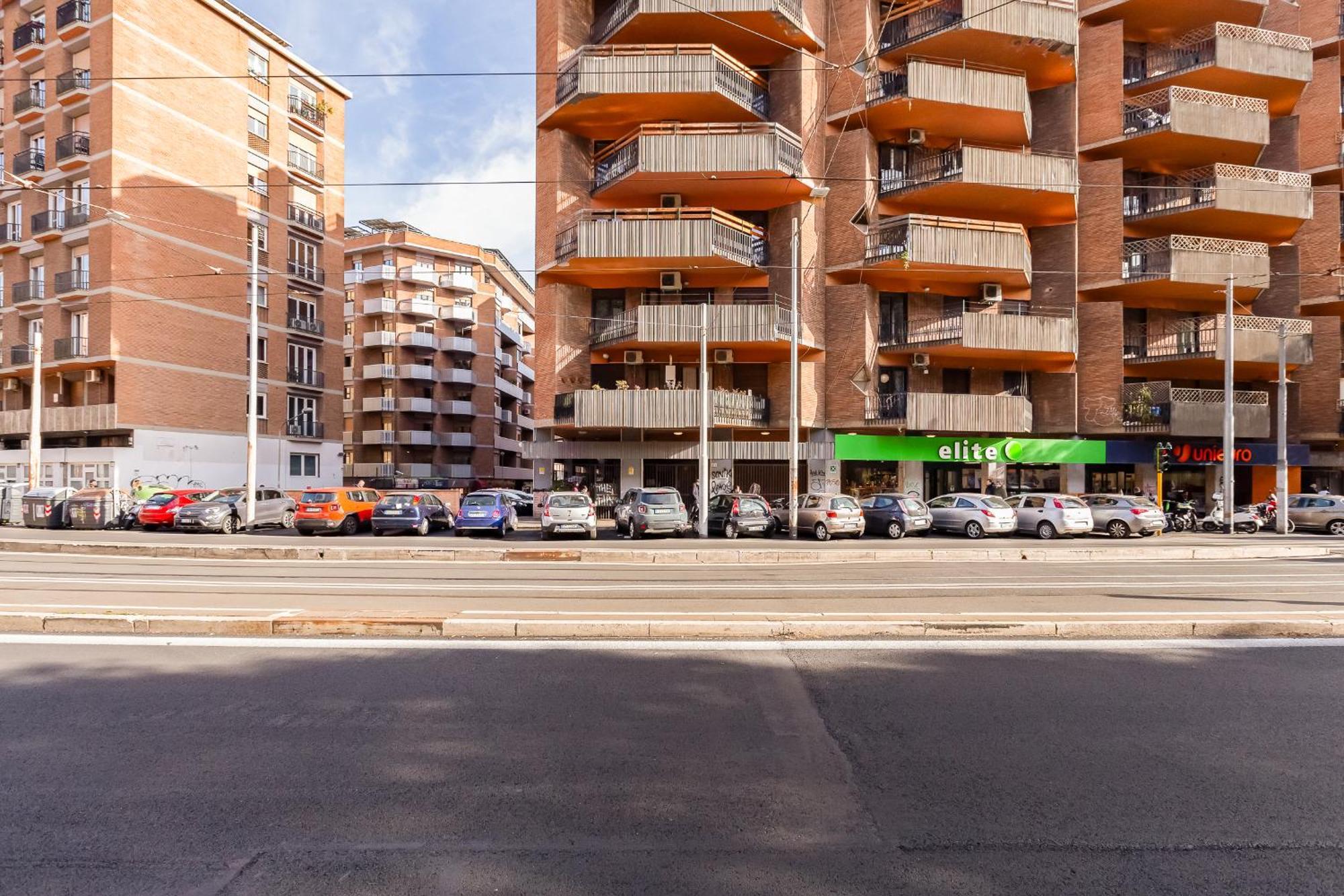 Trastevere-Royal Orchid Apartment روما المظهر الخارجي الصورة